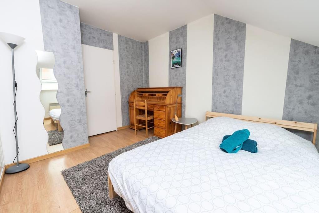 דירות אמיינס Duplex Cosy Et Contemporain Avec Parking Prive מראה חיצוני תמונה